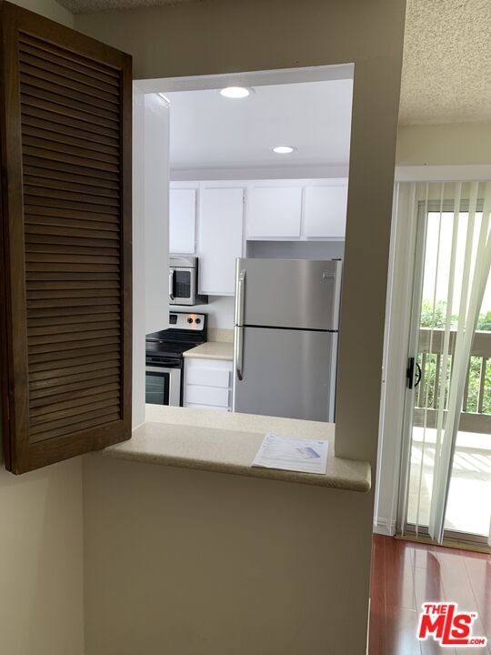 Building Photo - 4105 Summertime Ln