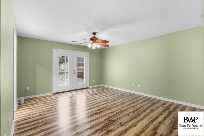 Building Photo - 824 White Fawn Dr