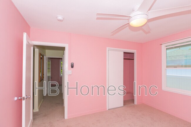 Building Photo - 828 Oneawa St