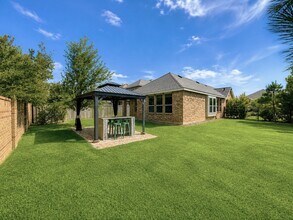 Building Photo - 15230 Stuart Bat Cave Ln