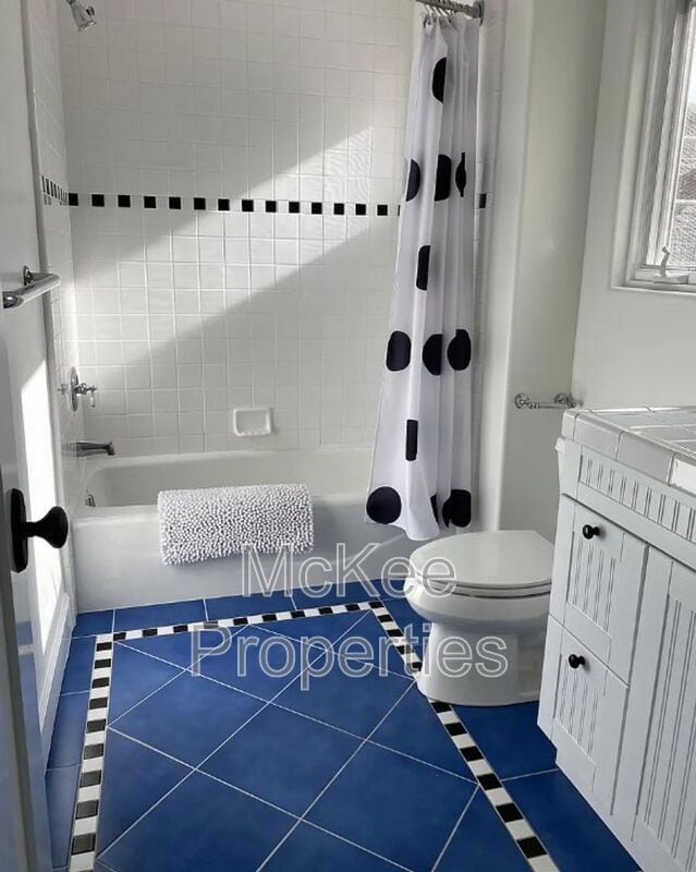 Building Photo - 517 Fifth Street