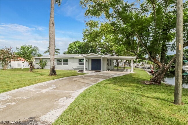 Building Photo - 1152 Harbor Dr