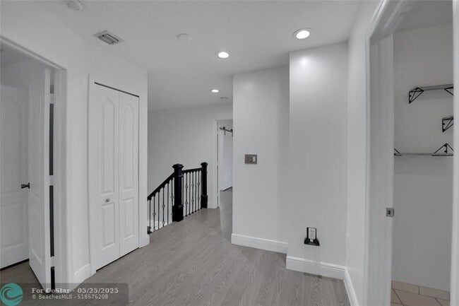 Building Photo - 12925 SW 28th Ct