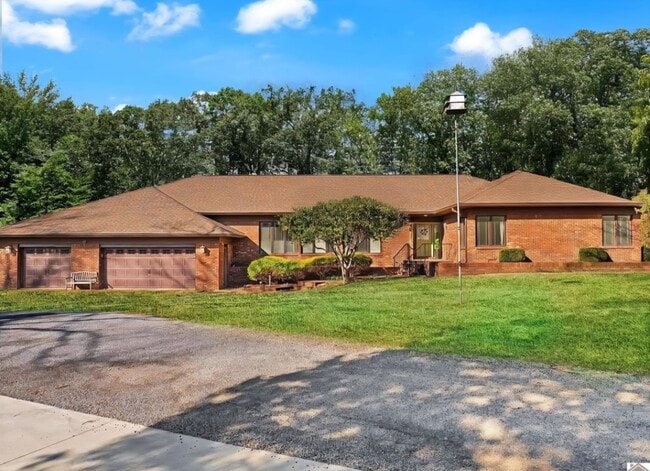 Building Photo - 7 Pleasant View Ln