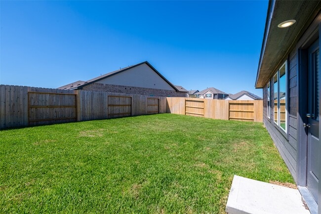 Building Photo - 6435 Begonia Trellis Dr