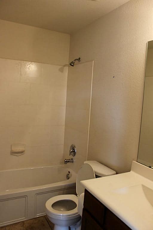 Building Photo - 3043 Heather Grove Lane