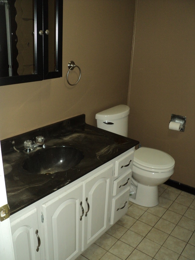 Bathroom - 530 10th Ave