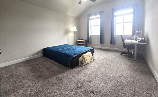 Building Photo - 225 Galveston Island Ln