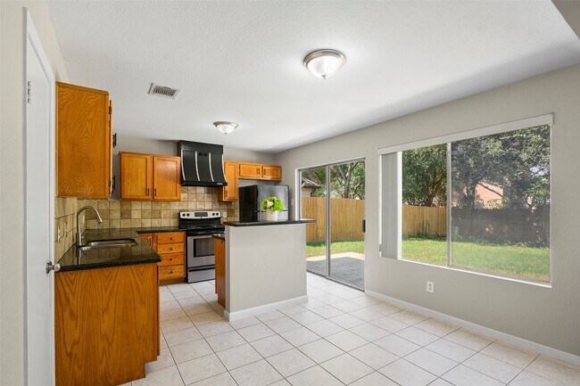Building Photo - 2922 Whetrock Ln