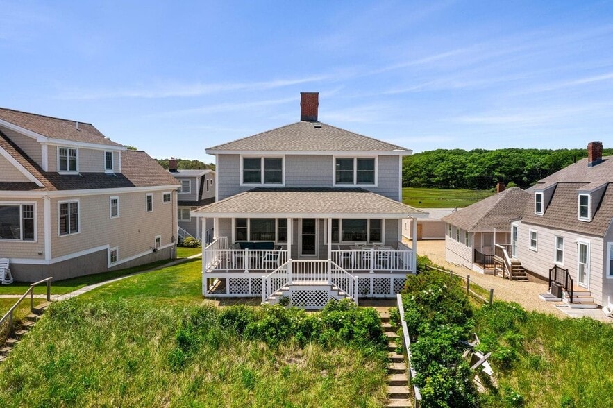 Building Photo - 1282 Ocean