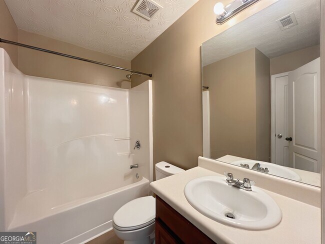 Building Photo - 2751 Spence Ct NE