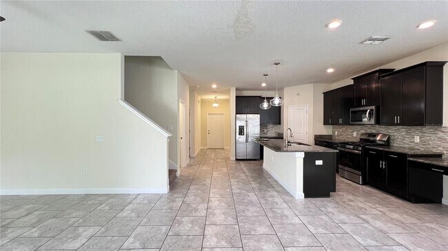 Building Photo - 7755 Purple Finch St
