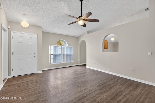 Building Photo - 3584 Alec Dr