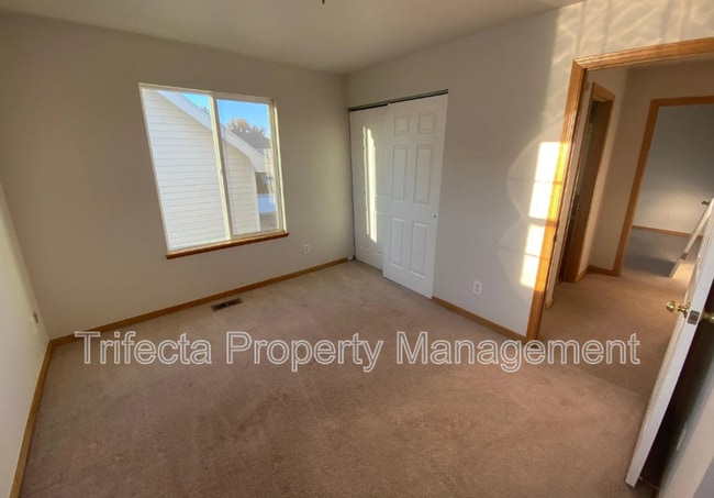 Building Photo - 1333 Fairfield Ave