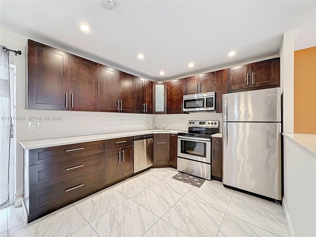 Building Photo - 2686 NW 60th Way