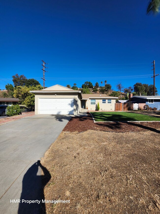 Building Photo - Beautifully Remodeled One-Story Home for Rent