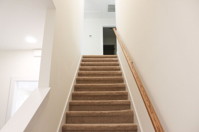 Building Photo - Brand New 3 Bedroom Home with Maintenance Free Living