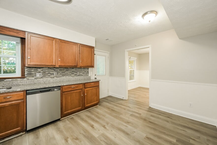 Building Photo - 1265 Grayland Hills Dr