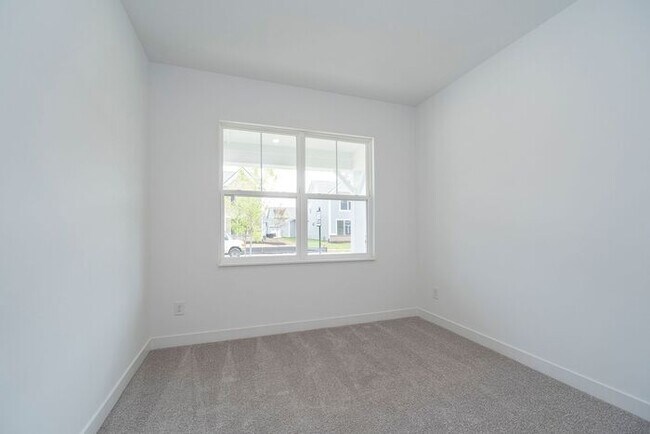 Building Photo - Brand New 5 Bedroom 3 Full Bath in Booming Westfield!
