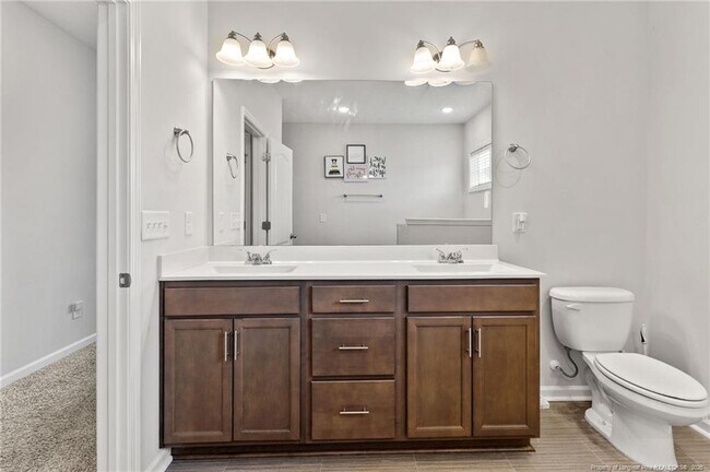 Building Photo - 516 Loom Dr