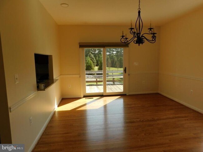 Building Photo - 13886 Berlin Turnpike