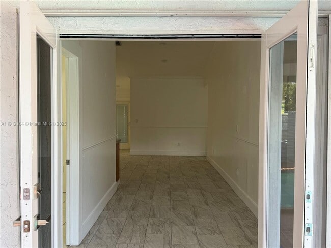 Building Photo - 18317 SW 114th Ct