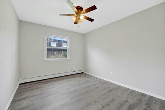 Building Photo - 171 63rd St