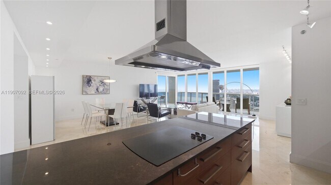 Building Photo - 1850 S Ocean Dr