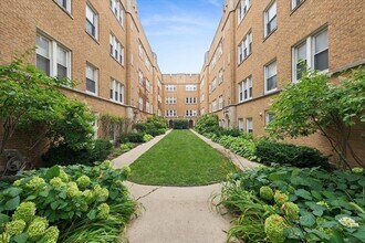Building Photo - 2541 Prairie Ave