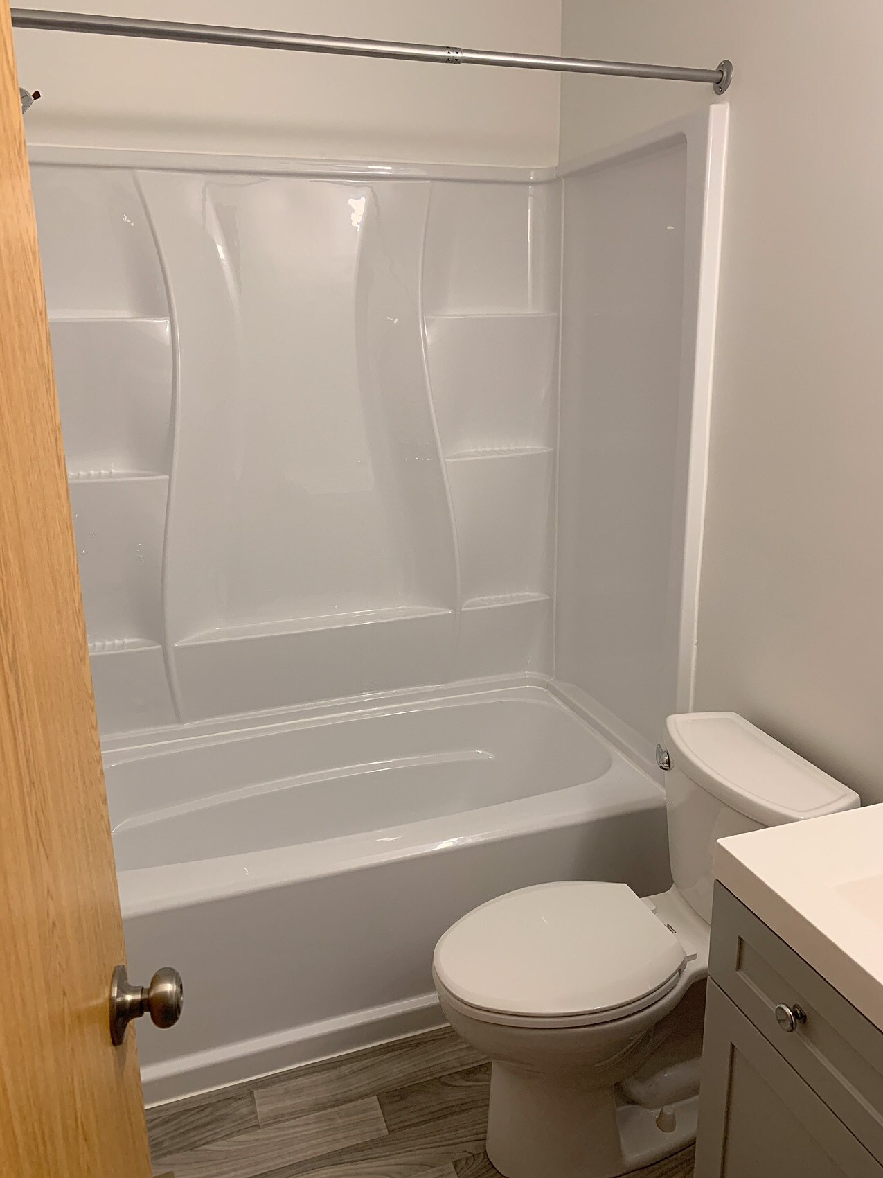 Building Photo - 6900 Gemstar Rd