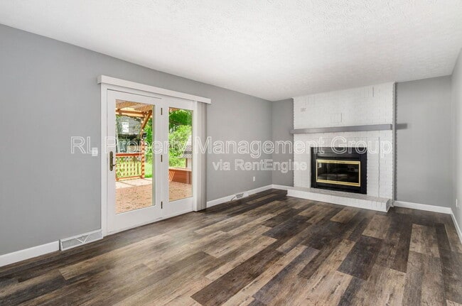 Building Photo - 5951 Als Ct