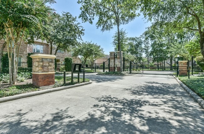 Building Photo - 12438 Golden Thistle