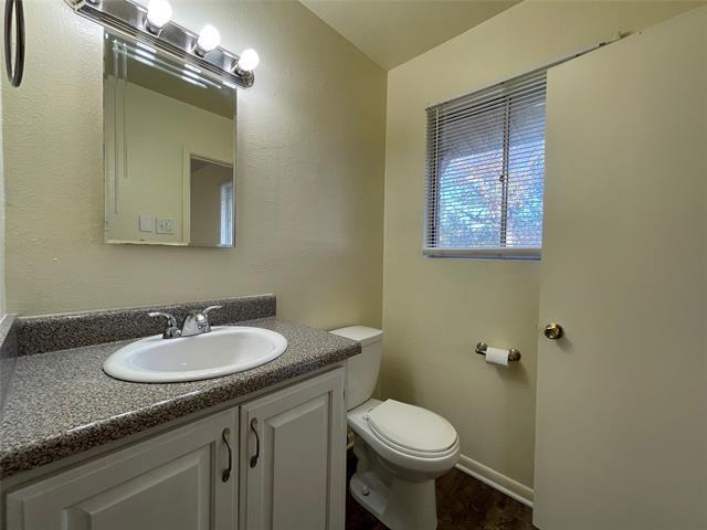Building Photo - 4616 Fawn Dr