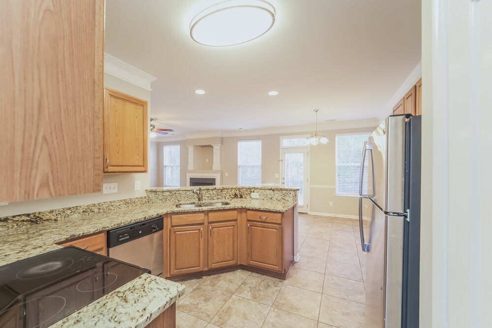 Building Photo - 331 Mountain Quail Dr