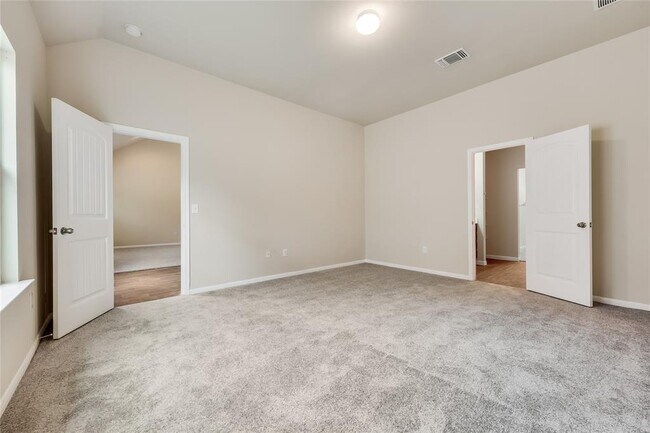Building Photo - 3205 Ortman Dr
