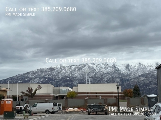 Building Photo - 10063 Torreya Dr