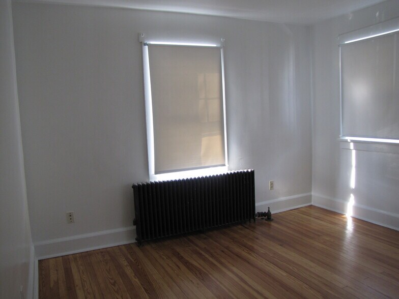 FRONT - 326 S Burrowes St