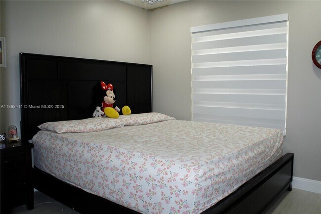 Building Photo - 1096 Fairfield Meadows Dr