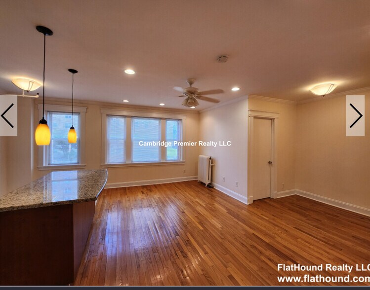 Building Photo - 67 Washington St