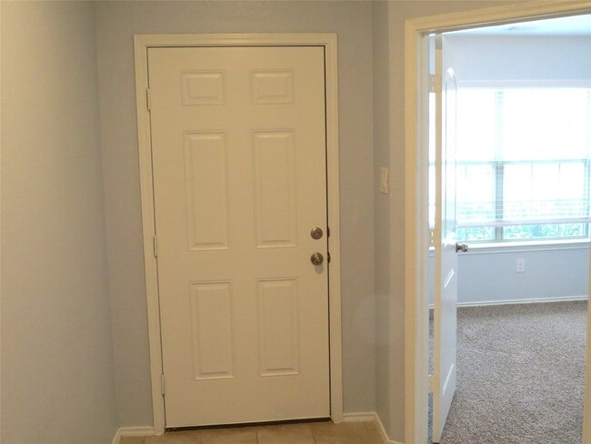 Building Photo - 9506 Paloma Creek Dr