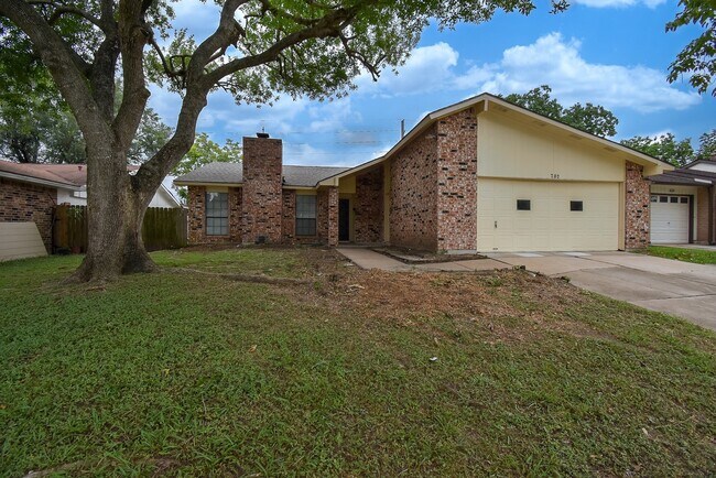 Building Photo - 702 Tara Plantation Dr