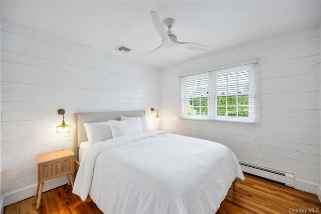 Building Photo - 8 Lovell Rd