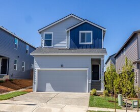 Building Photo - 3 bedroom home in Ridgefield w/ AC - Built in 2024