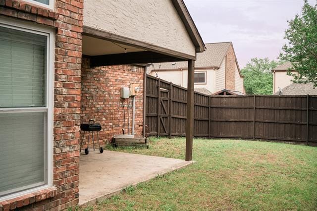 Building Photo - 2036 Country Club Dr