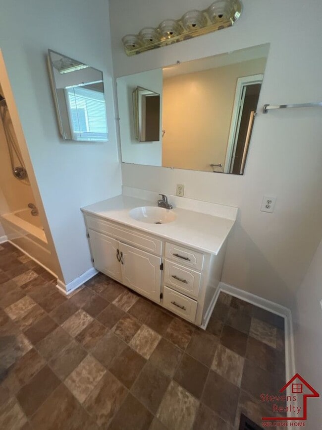 Building Photo - 3236 Hwy 70 E