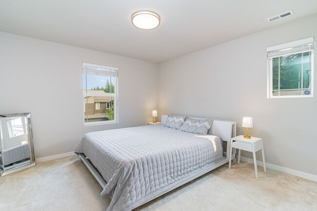 Building Photo - Beautiful home in Monroe available 9/15