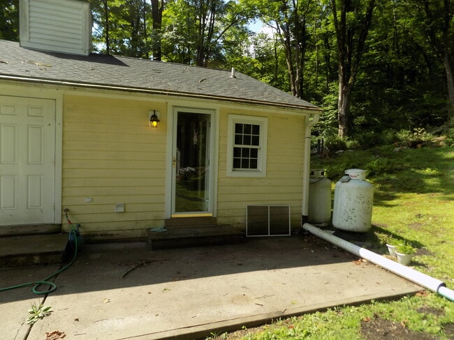 Building Photo - 107 A Macedonia Rd