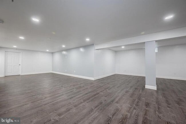 Building Photo - 129 Meridian Blvd