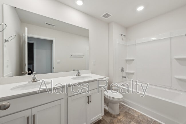 Building Photo - 14220 Wilson Mac Ln