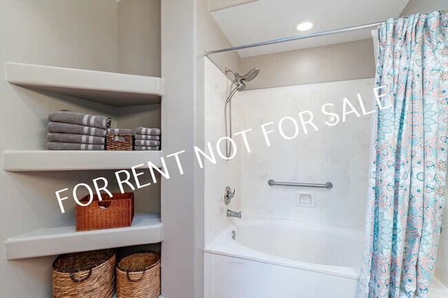 Building Photo - 12765 Walking Deer Pl